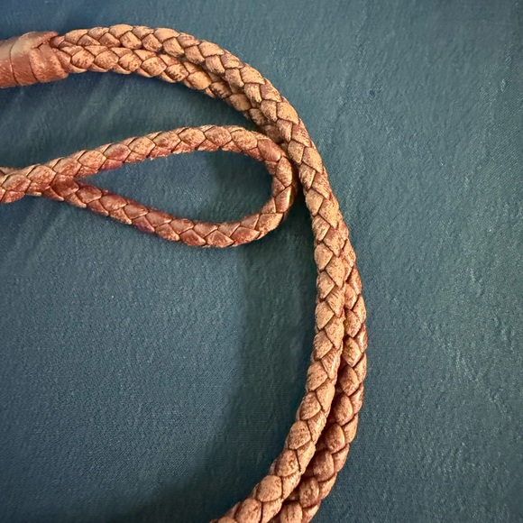 Bottega Veneta Intrecciato Leather Lanyard Key Strap 19” Distressed - Picture 6 of 8